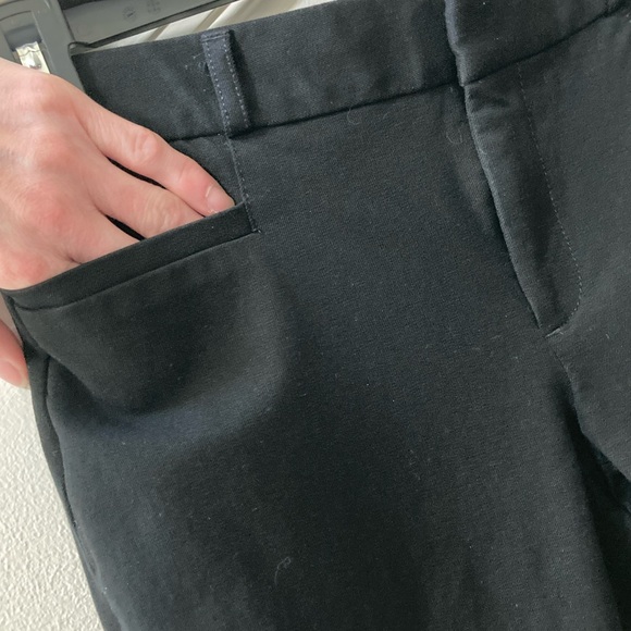 Banana Republic Sloan Fit Black Ankle Length Pants Sz 4 - Picture 3 of 6
